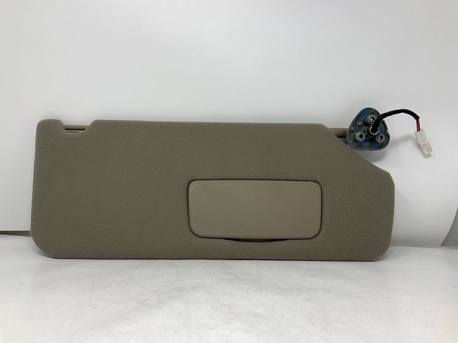 2011-2014 Toyota Sienna Passenger Sun Visor Beige Illuminated OEM D03B44003