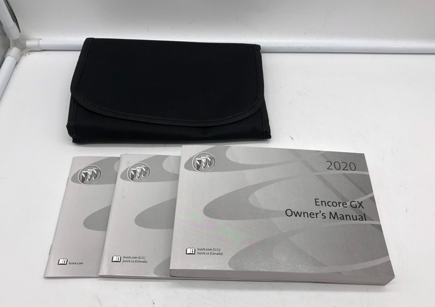 2020 Buick Encore GX Owners Manual Set with Case OEM A03B23040
