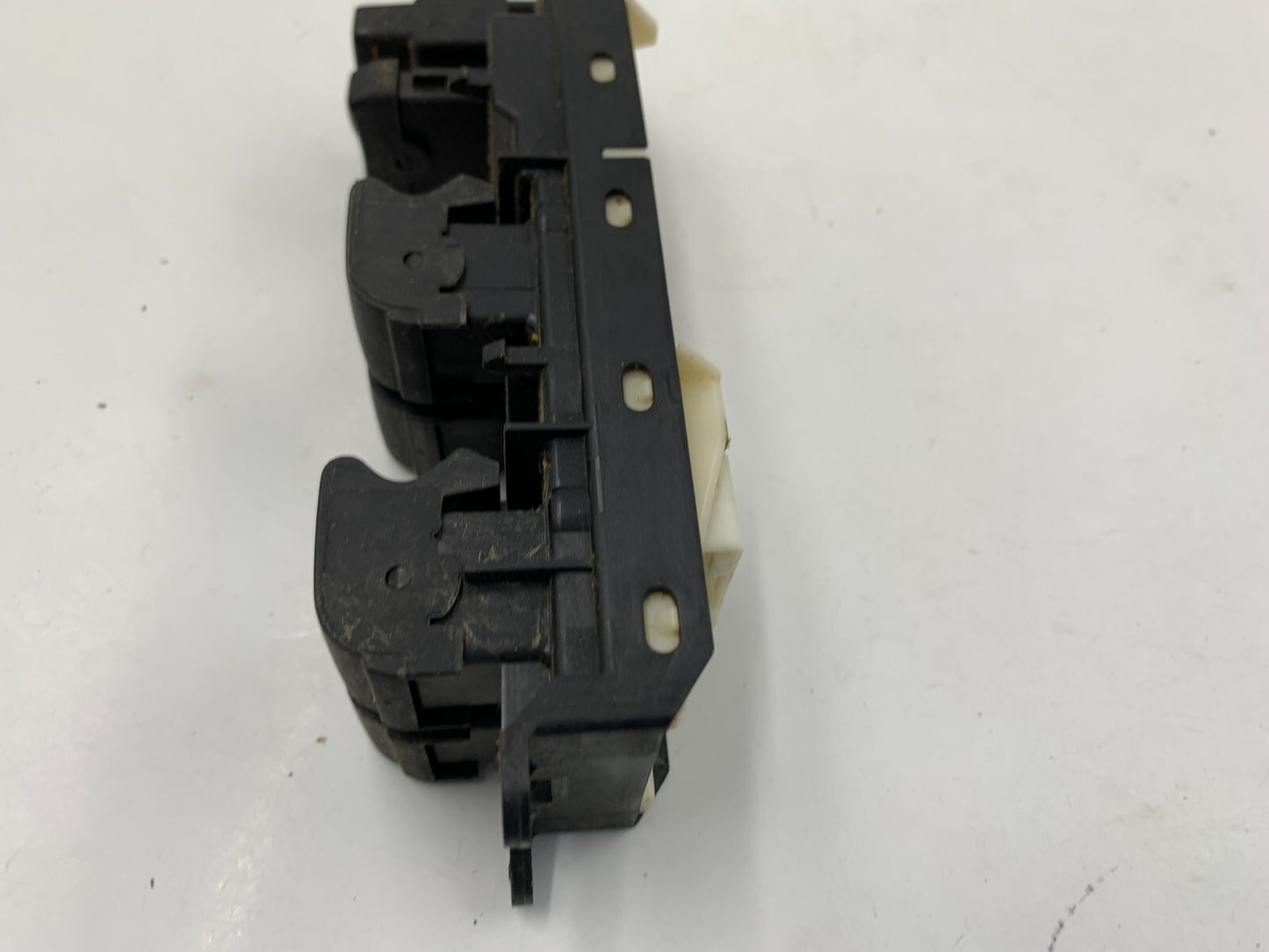 2011 Mercury Milan Master Power Window Switch OEM D04B07045