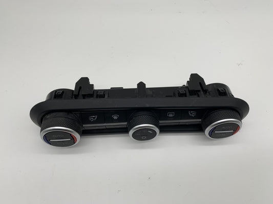 2017-2019 Alfa Romeo Giulia AC Heater Climate Control Unit OEM C02B30067