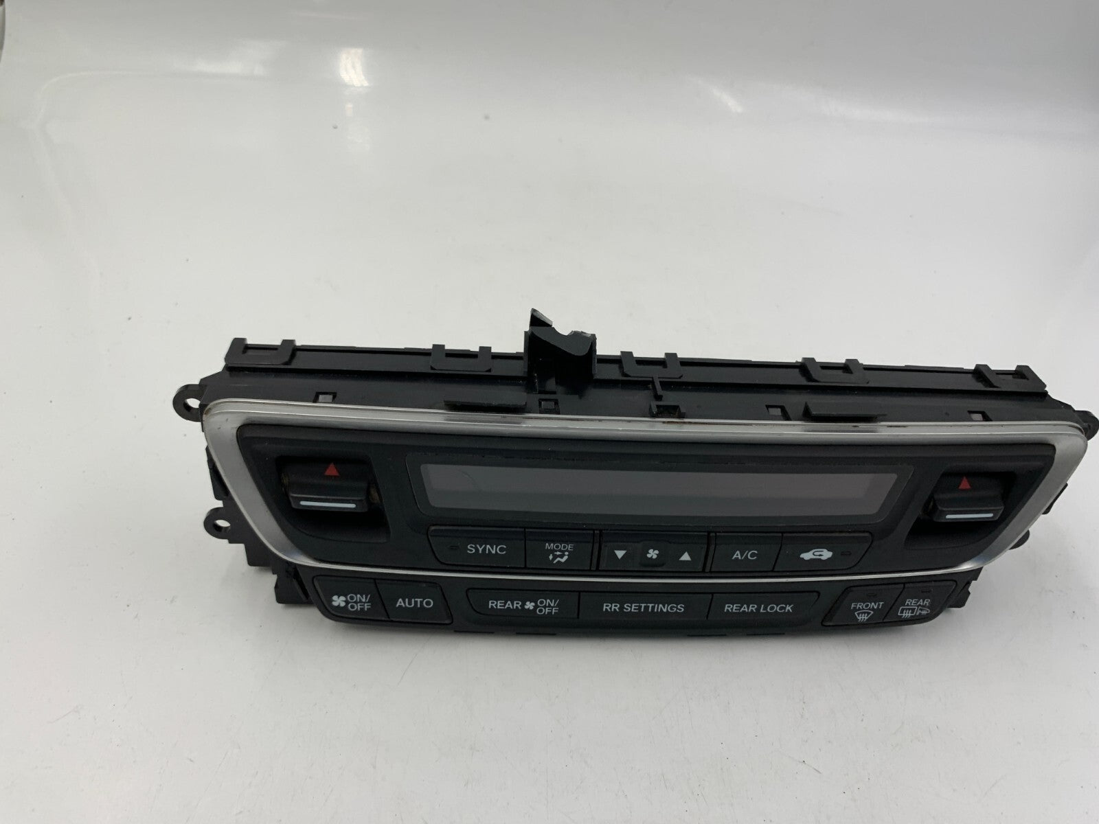 2016-2018 Honda Pilot AC Heater Climate Control Temperature Unit OEM C03B55053