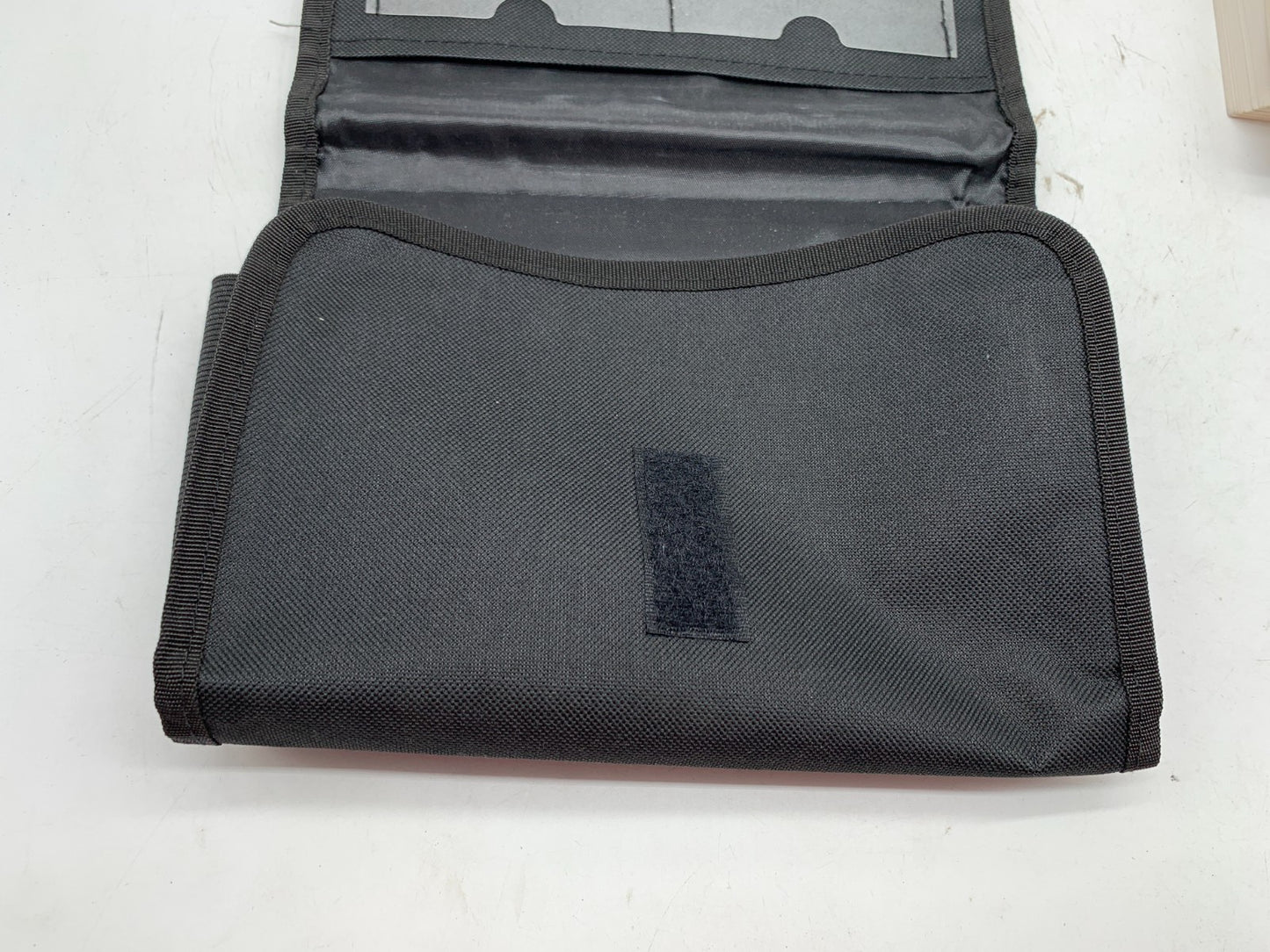 2016 Nissan Sentra Owners Manual Set with Case OEM A04B35009