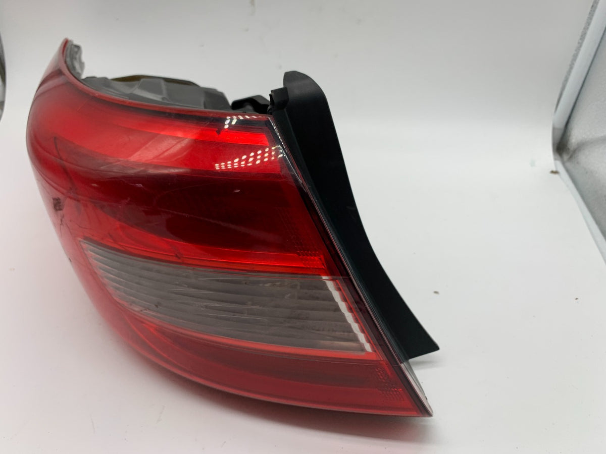 2015-2017 Hyundai Sonata Driver Side View Tail Light Taillight OEM D02B24007