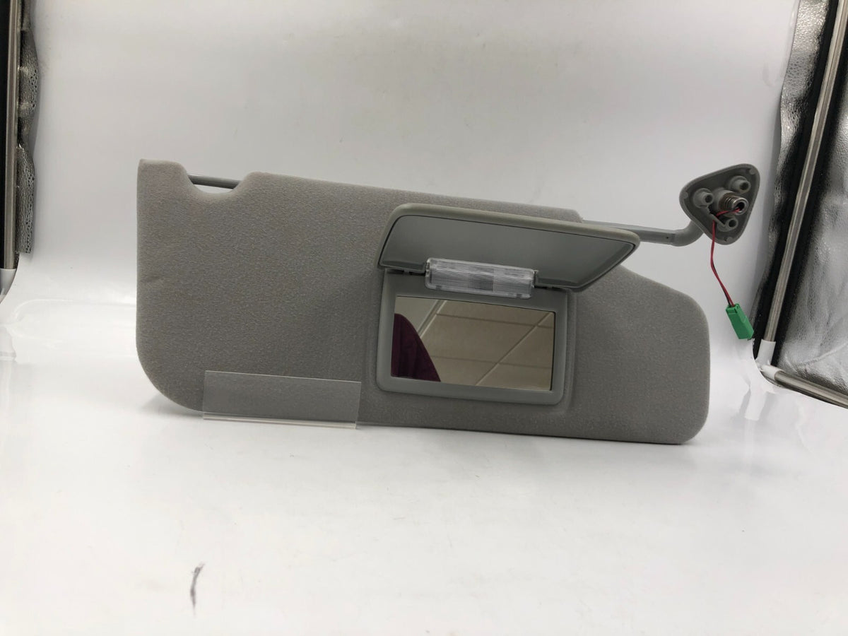 2005-2007 Ford Freestyle Passenger Sun Visor  Gray Illuminated OEM D03B31084