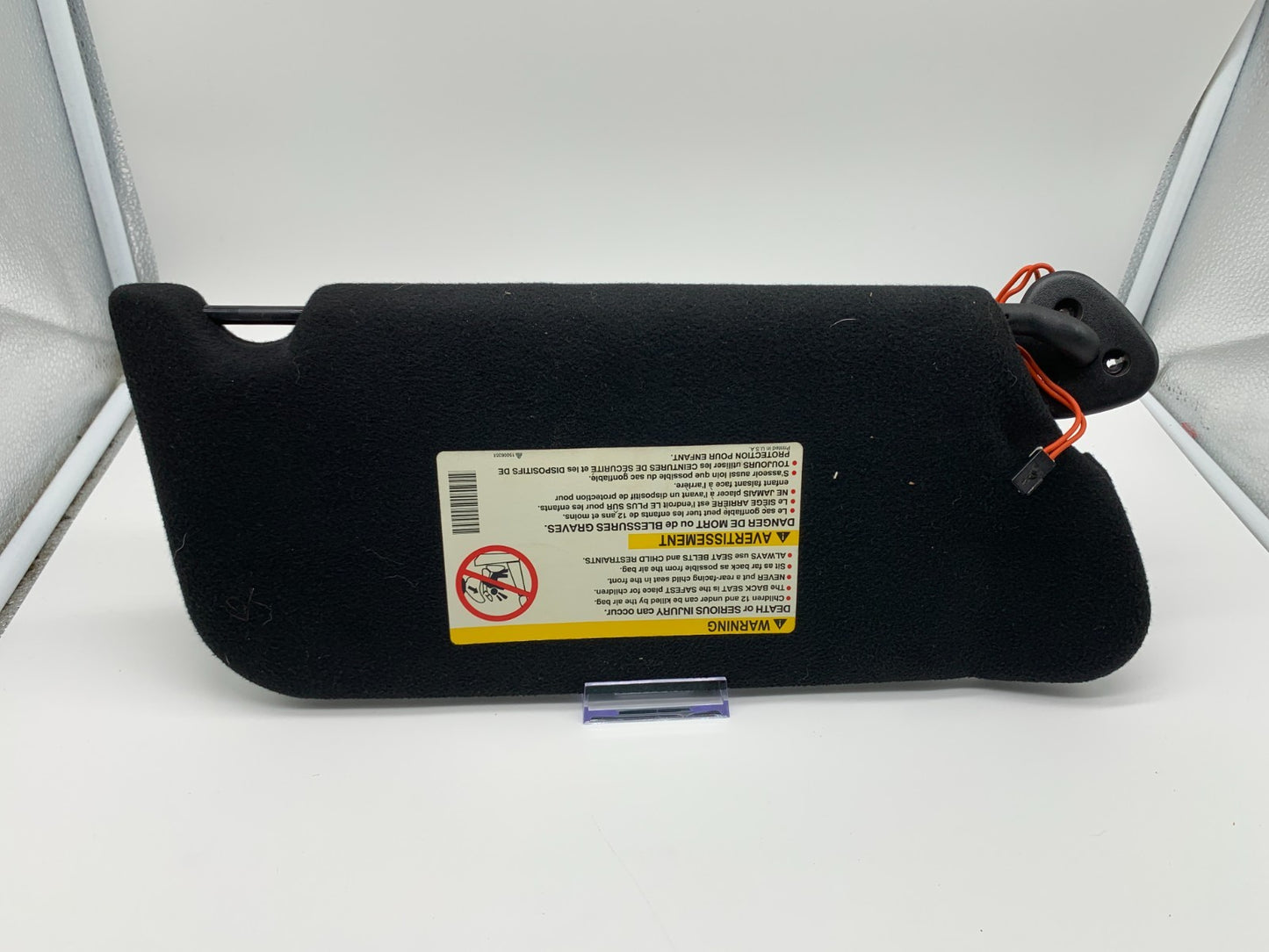 2000-2004 Cadillac Seville Passenger Sun Visor Black Illuminated OEM C04B39001