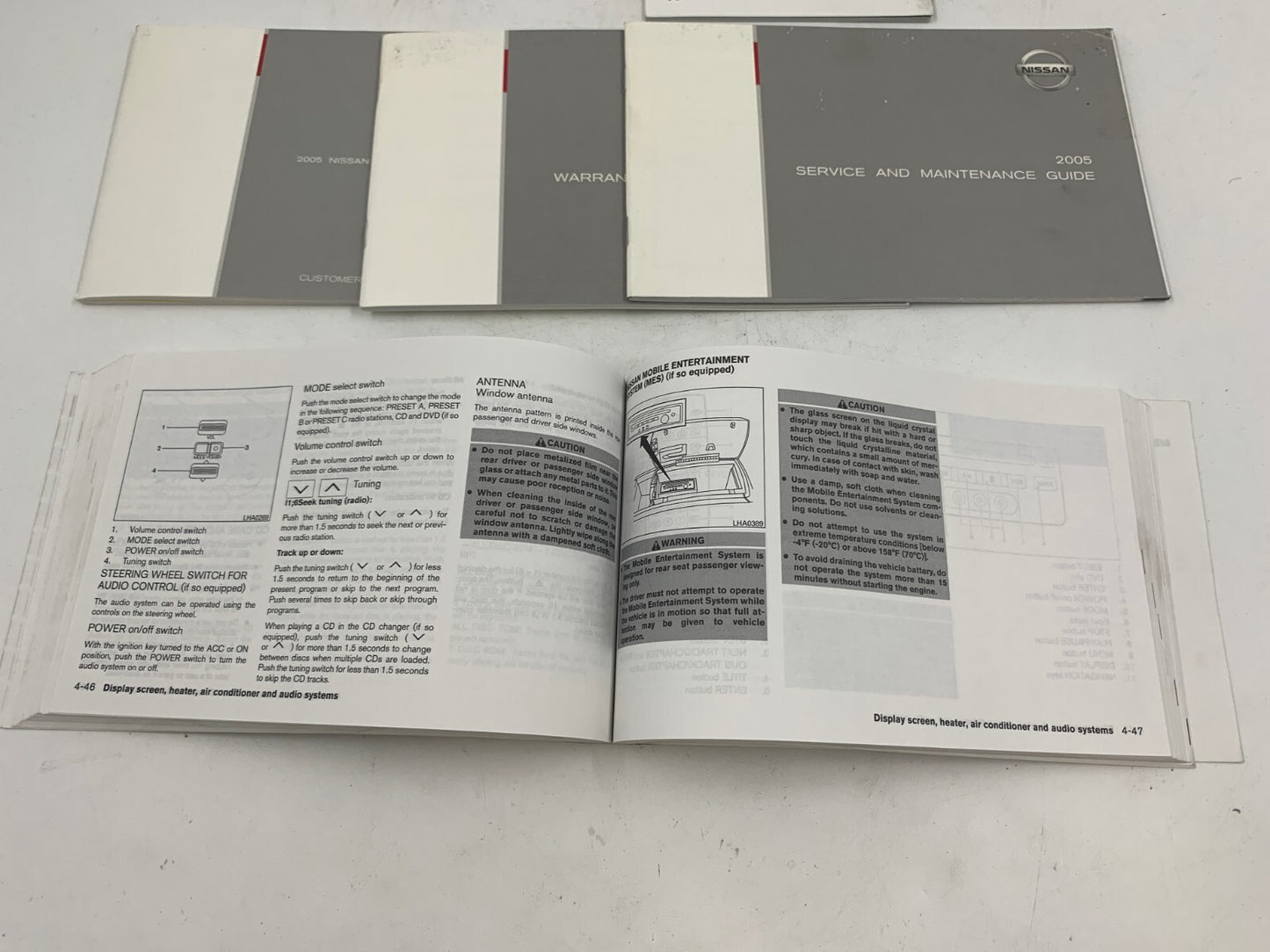 2005 Nissan Pathfinder Owners Manual Set OEM C01B26012