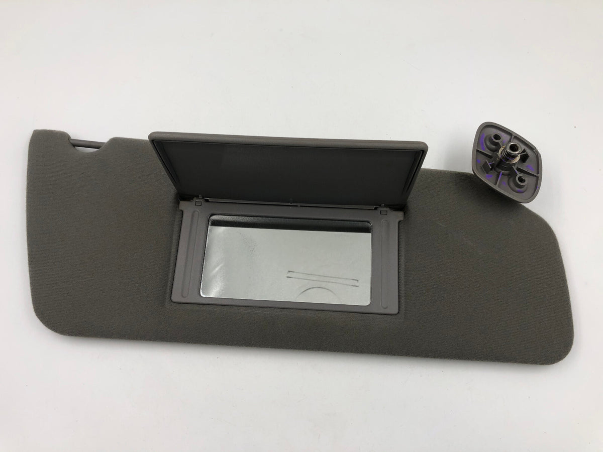2000-2002 Ford F-150 Passenger Sun Visor Gray OEM D03B61002