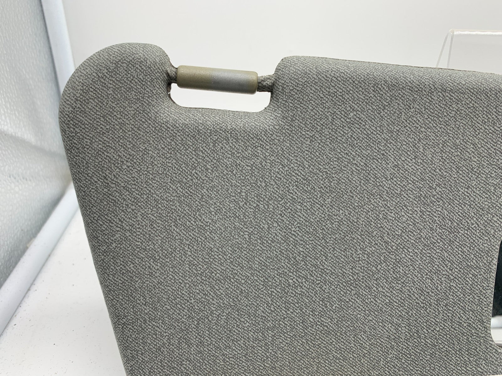 2004-2005 Chevrolet Aveo Passenger Sun Visor Gray OEM A02B51003