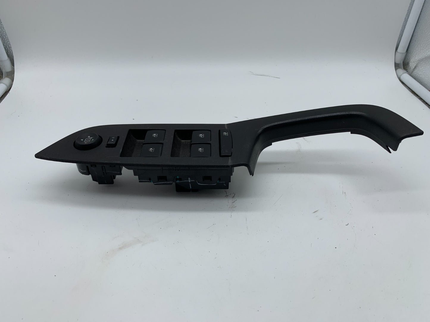 2010-2017 Chevrolet Equinox Master Power Window Switch OEM B02B01003