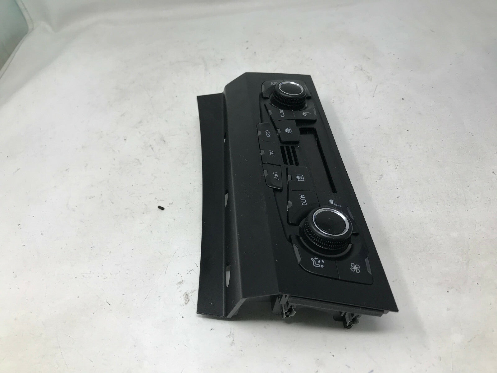 2008-2013 Audi A5 AC Heater Climate Control Unit OEM E01B13013