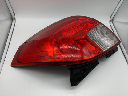 2013-2015 Chevrolet Captiva Sport Passenger Side Tail Light OEM C02B07001