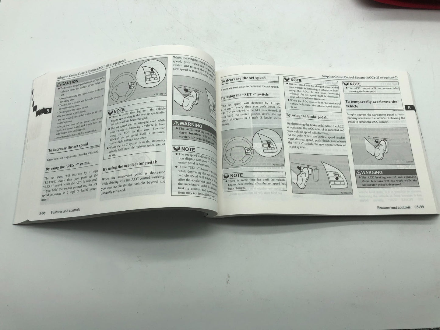 2020 Mitsubishi Eclipse Cross Owners Manual Set with Case OEM D03B06005