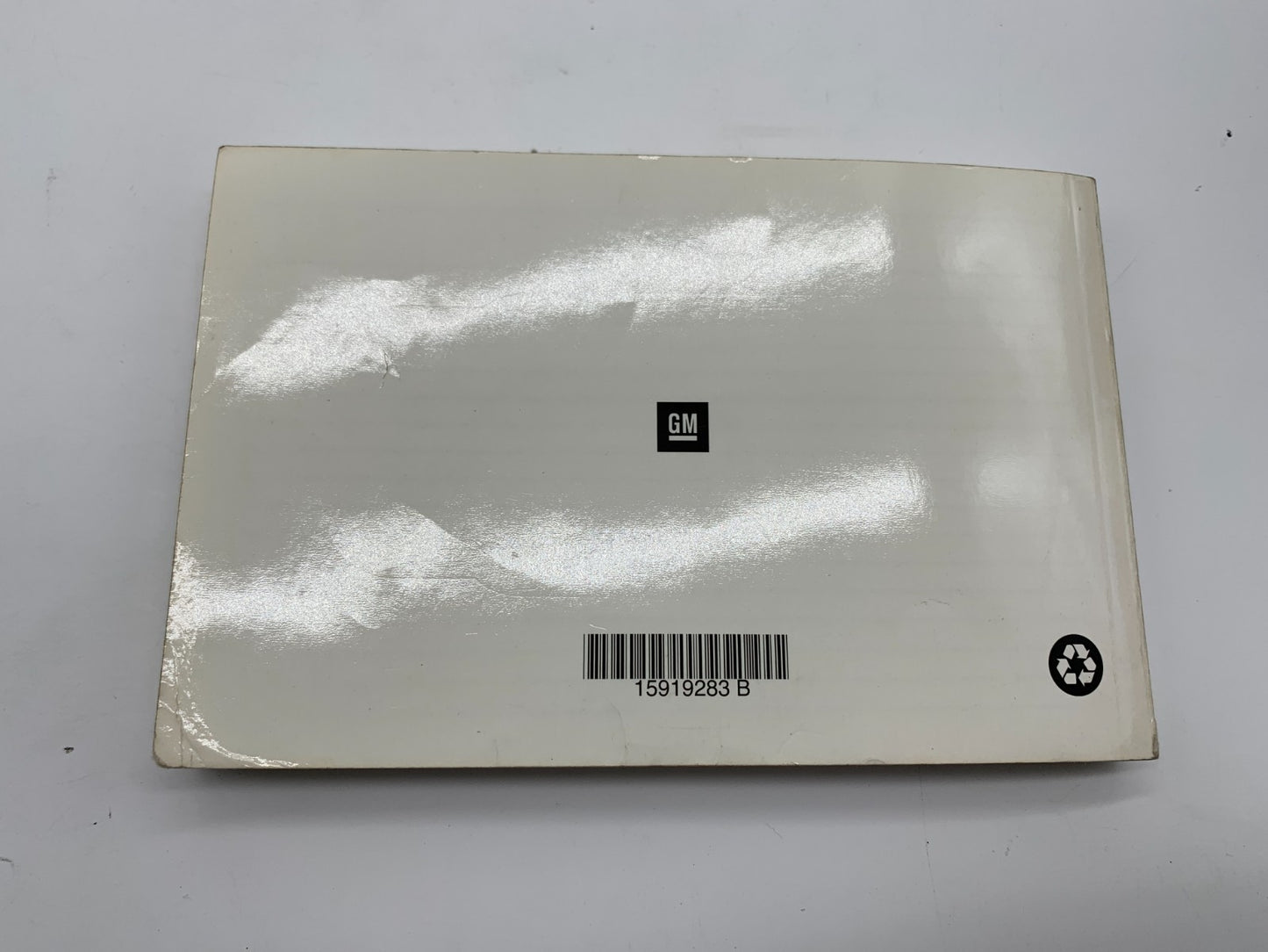 2009 Buick Enclave Owners Manual Set with Case OEM C04B63008