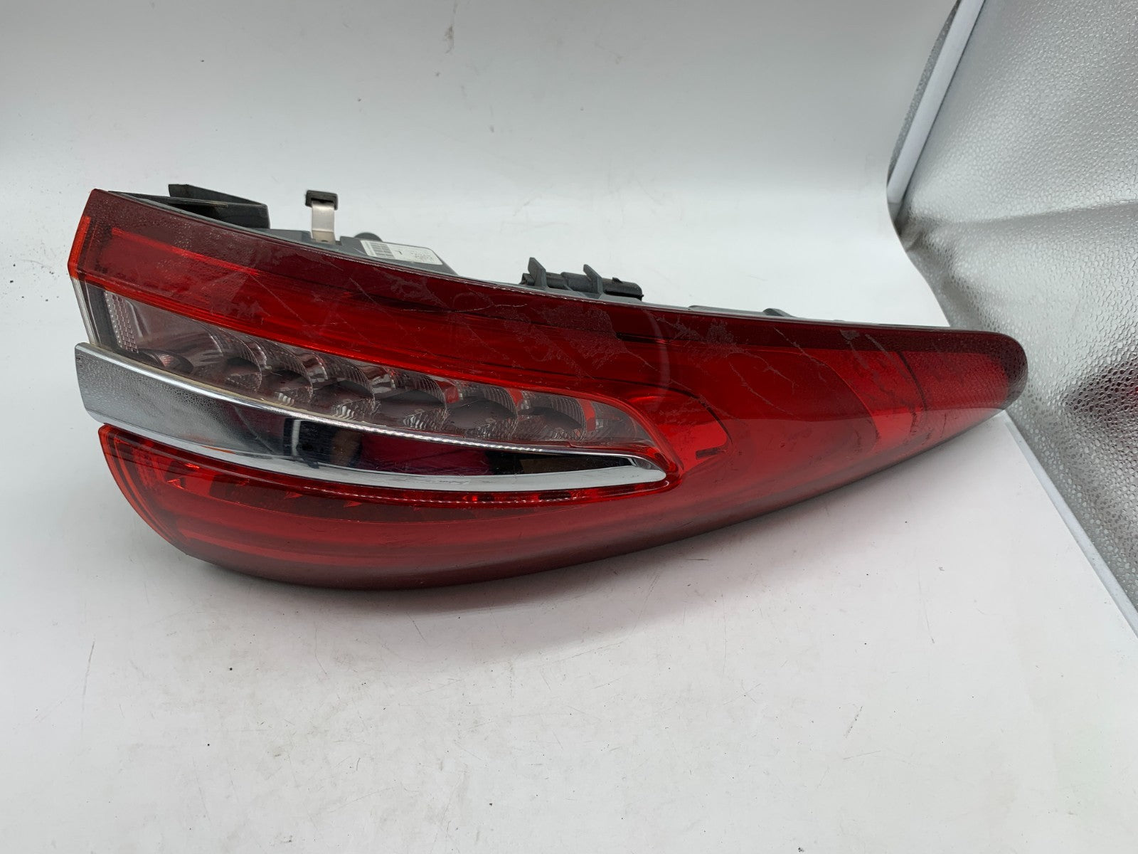 2017-2020 Ford Fusion Driver Side Tail Light Taillight OEM C02B20014