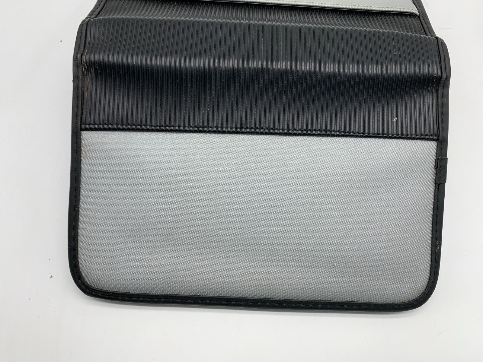 2004 Nissan Maxima Owners Manual Set with Case OEM C03B32010