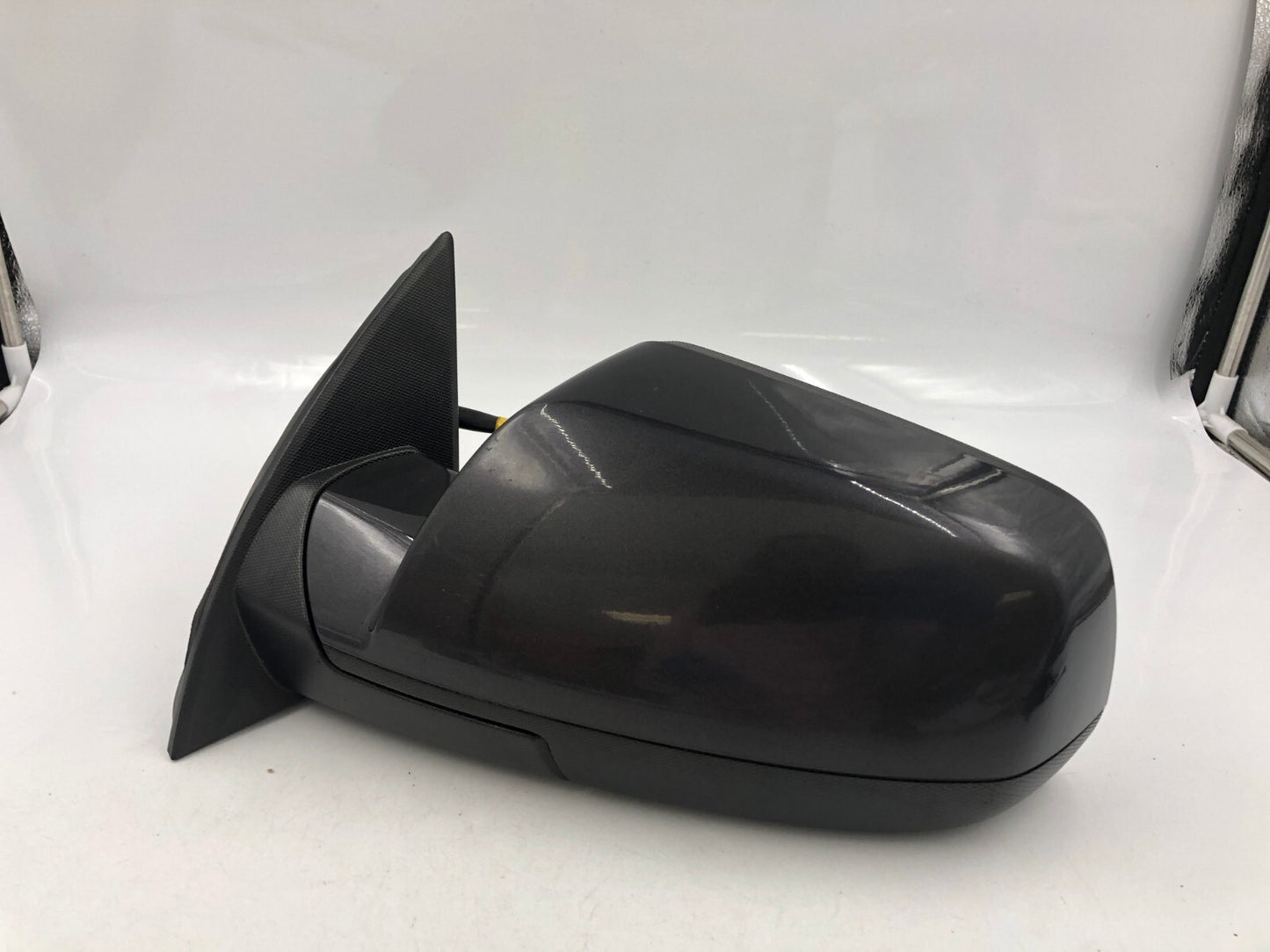 2011-2014 GMC Terrain Driver Side Power Door Mirror Gray OEM E03B64004