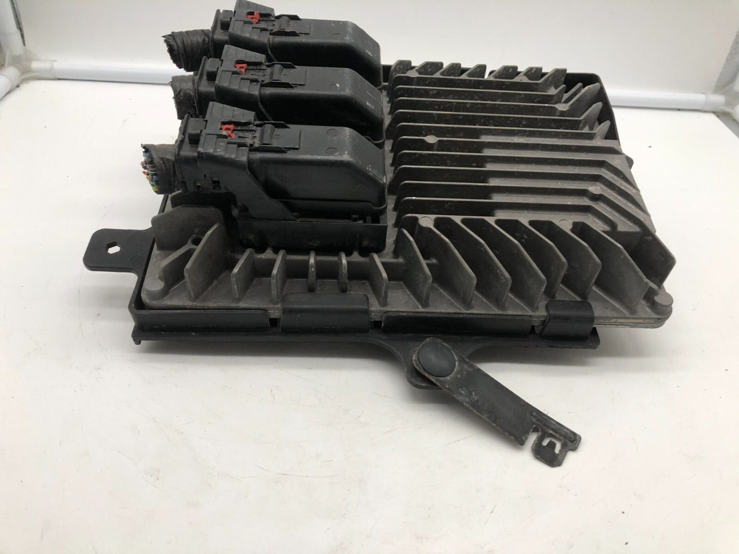 2013-2016 GMC Acadia Engine Control Module ECU ECM OEM D02B03007