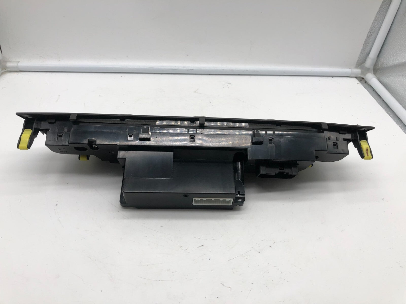 2002-2006 Toyota Camry AC Heater Climate Control Unit OEM E02B01005