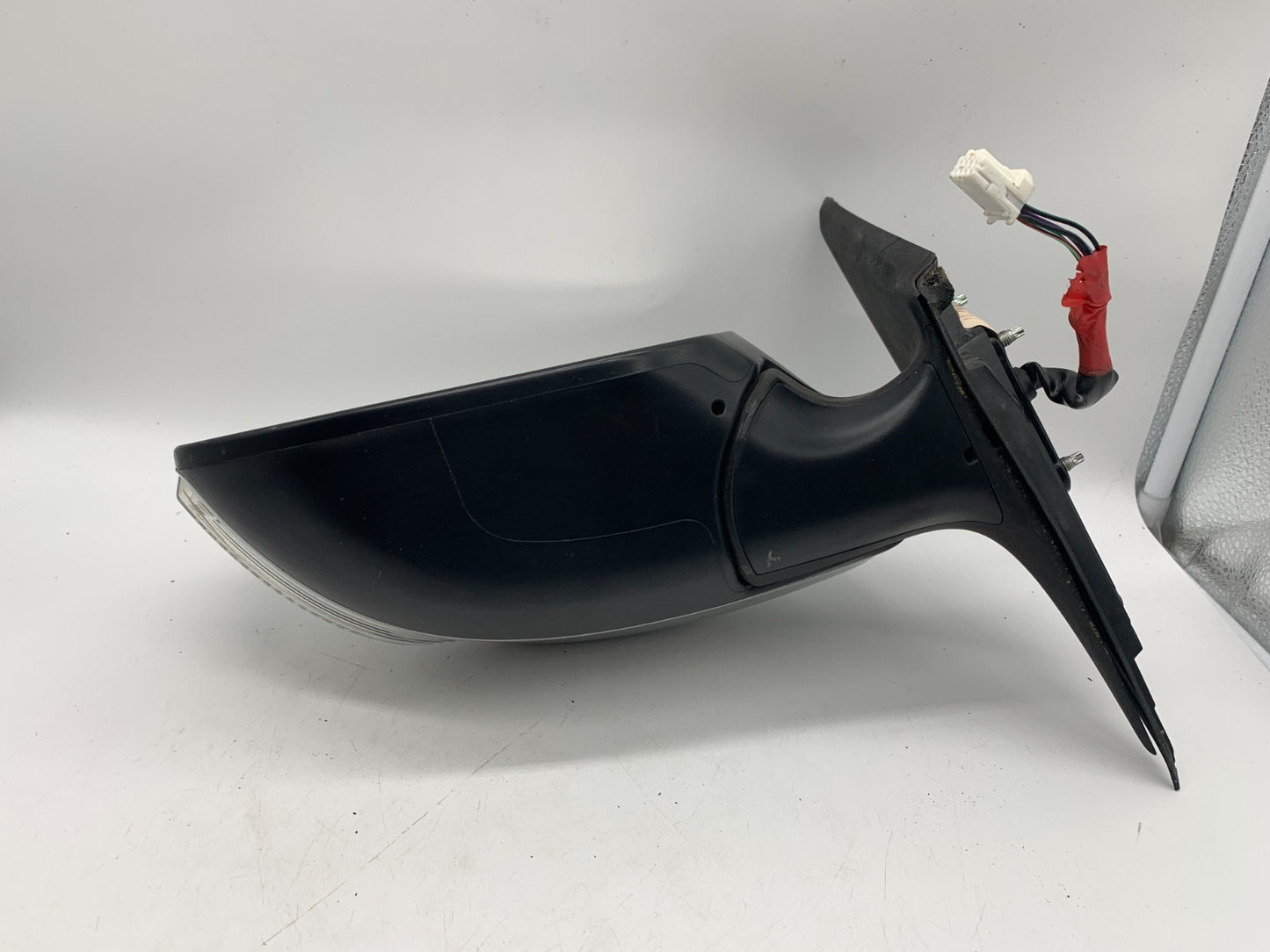 2013-2018 Nissan Altima Sdn Driver Side View Power Door Mirror Silver D01B05003