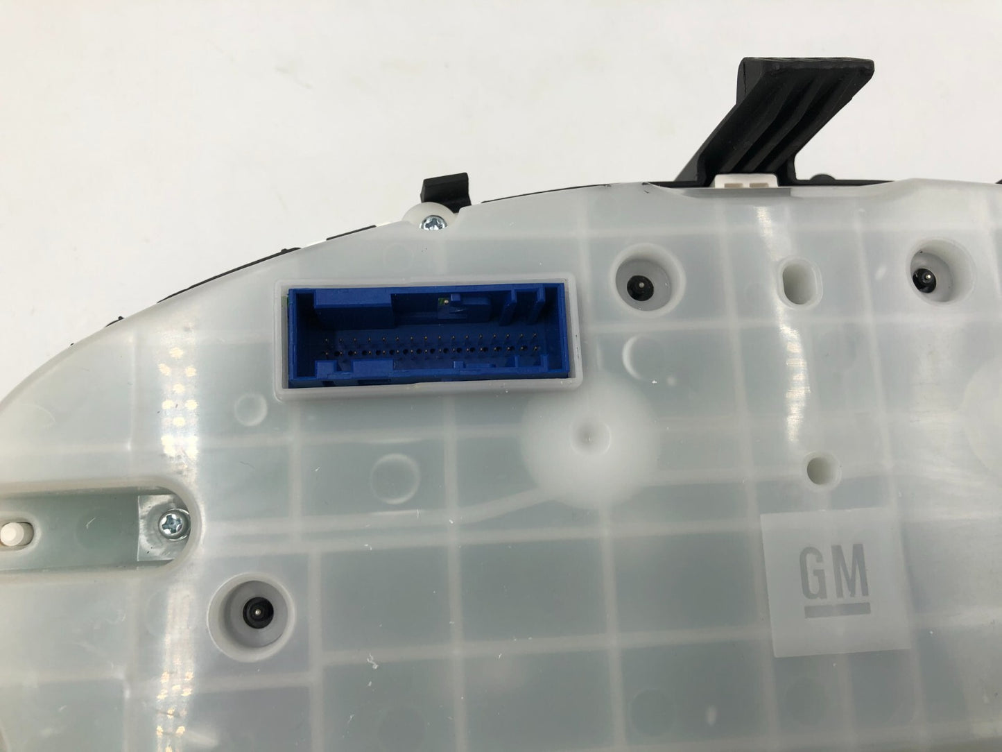 2016 Chevrolet Cruze Speedometer Instrument Cluster 1,680 Miles OEM B02B05046