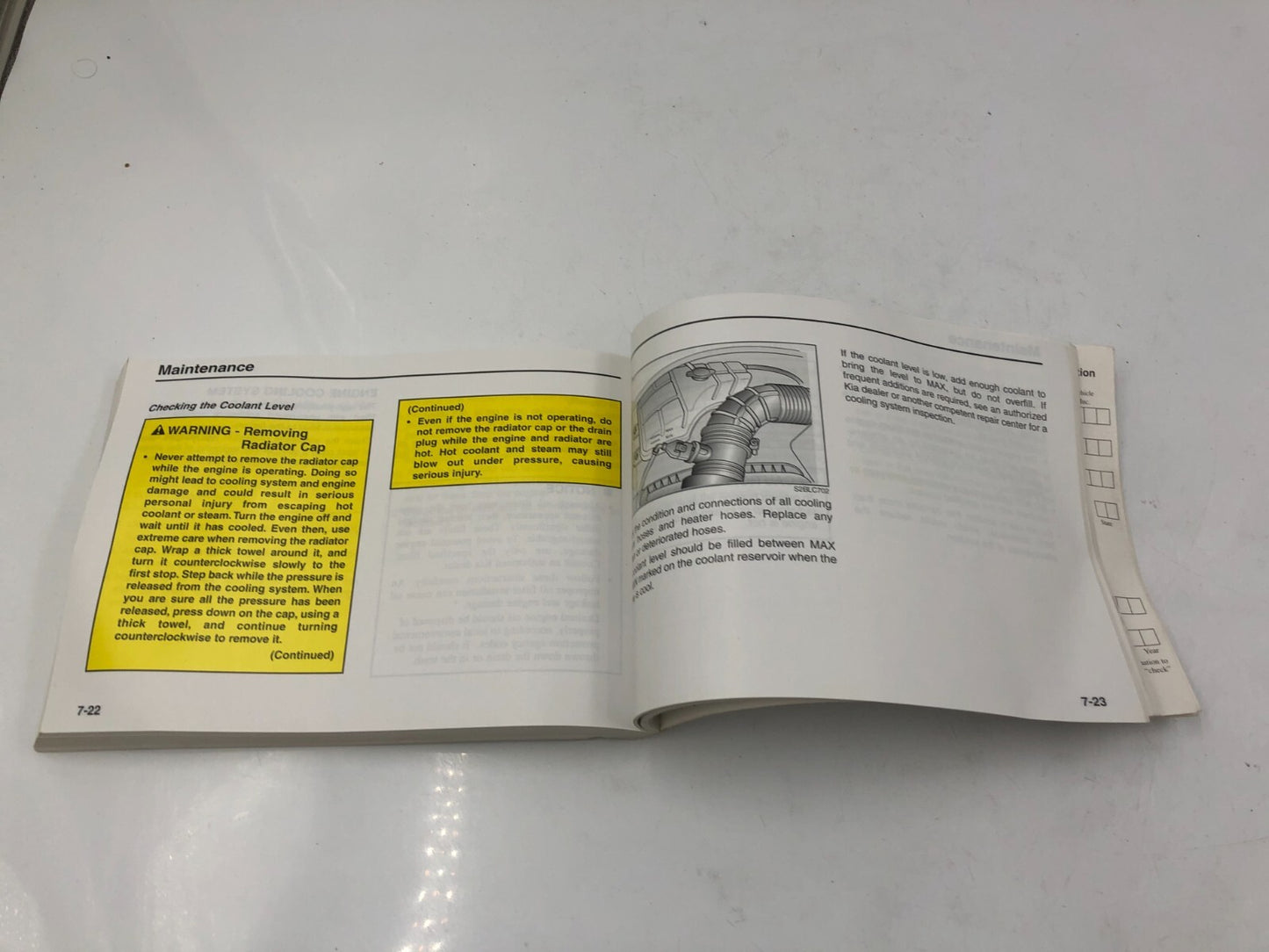 2002 Kia Sorento Owners Manual OEM E02B27018