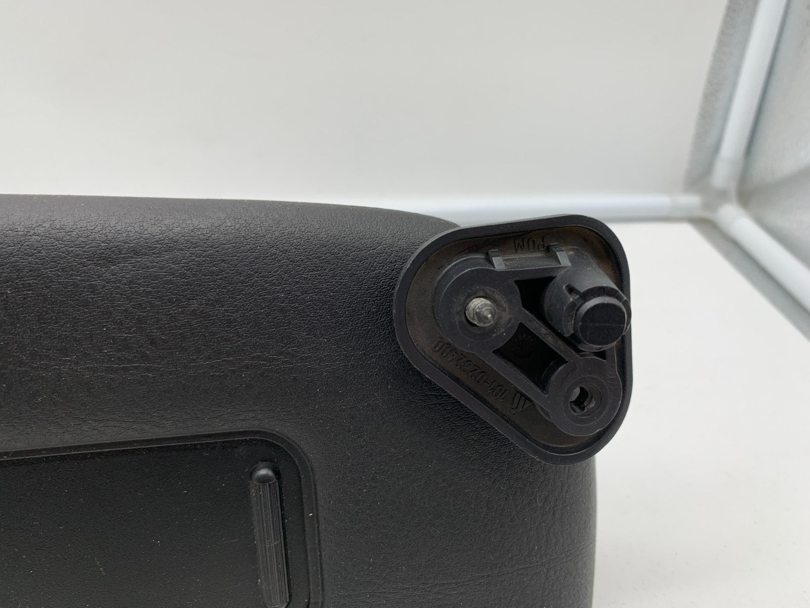 2000-2006 BMW 325I Passenger Sun Visor Black Illuminated OEM A04B01008