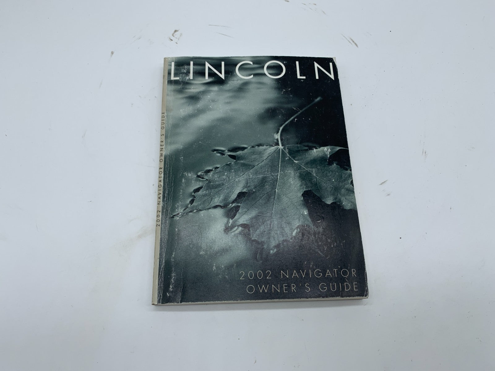 2002 Lincoln Navigator Owners Manual Guide OEM C02B33003