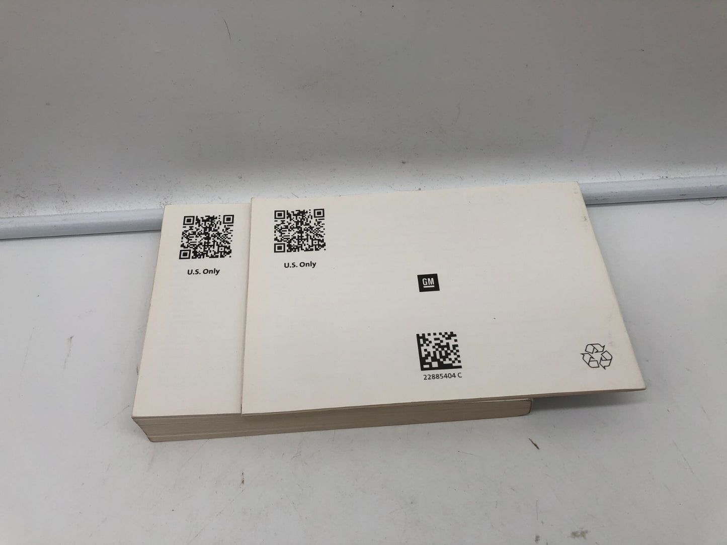 2015 Chevrolet Silverado 1500 Owners Manual Set OEM F01B46005