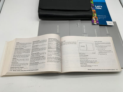 2017 Infiniti QX60 QX 60 Owners Manual Set with Case OEM B04B25012