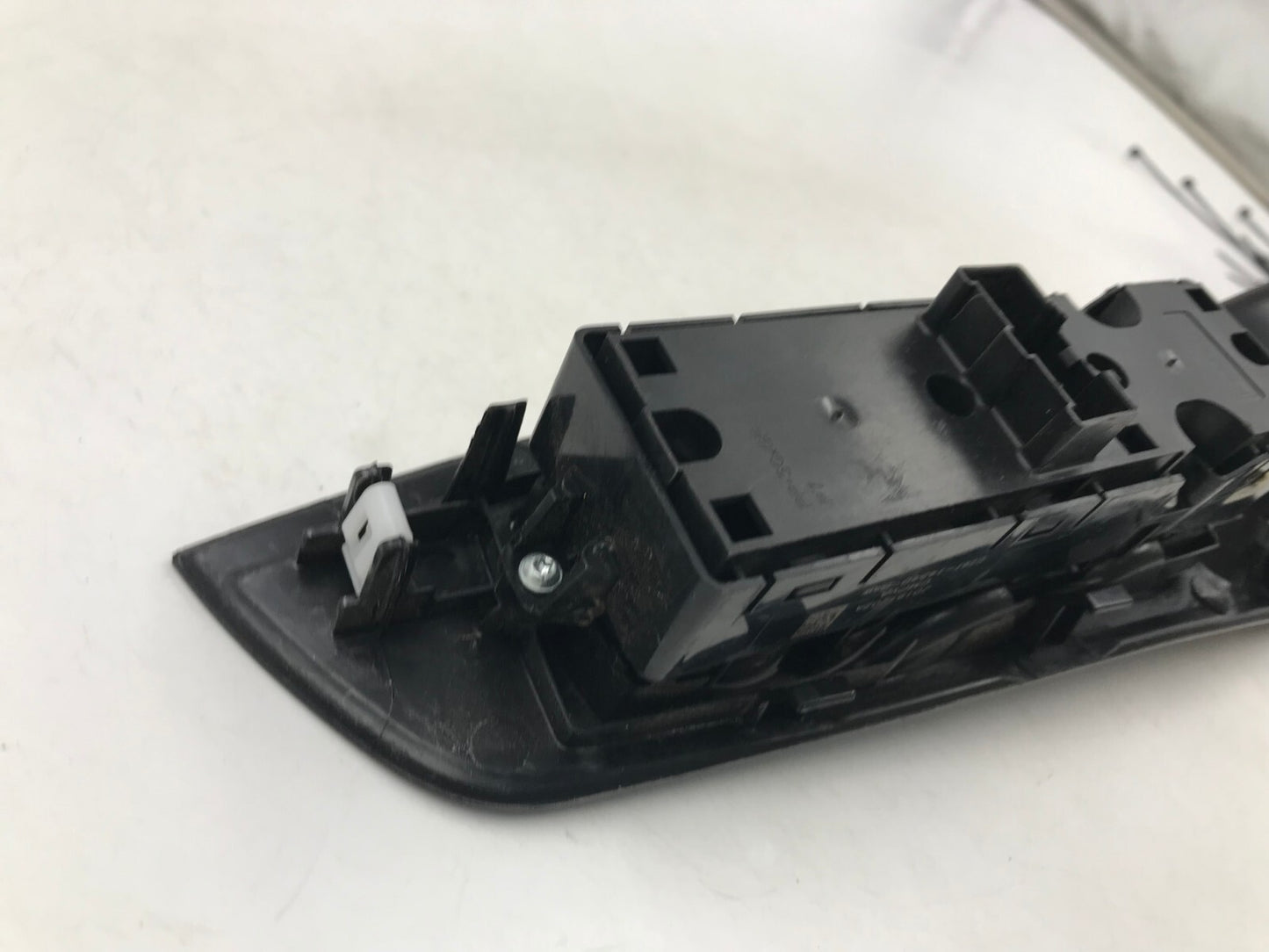 2016-2020 Ford Edge Master Power Window Switch OEM A03B41072