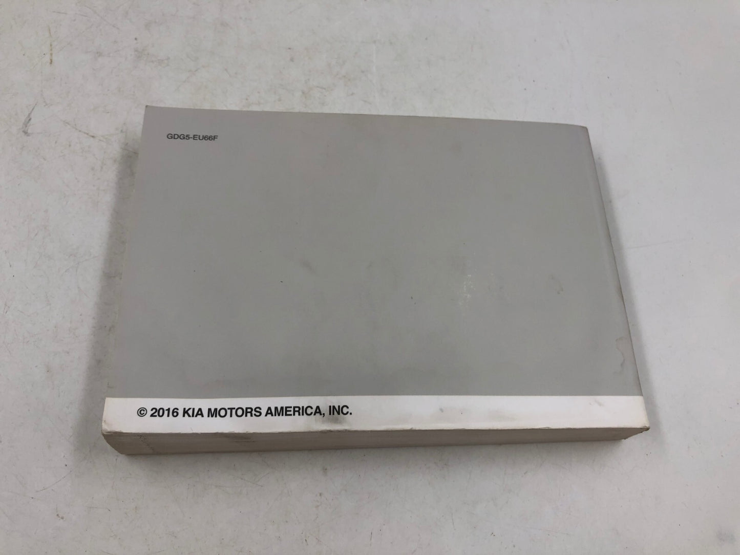2016 Kia Optima Owners Manual with Case OEM A04B33005