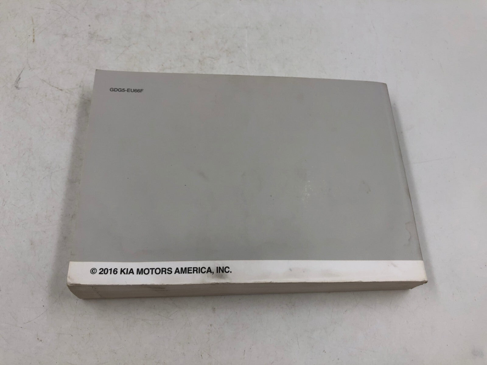 2016 Kia Optima Owners Manual with Case OEM A04B33005