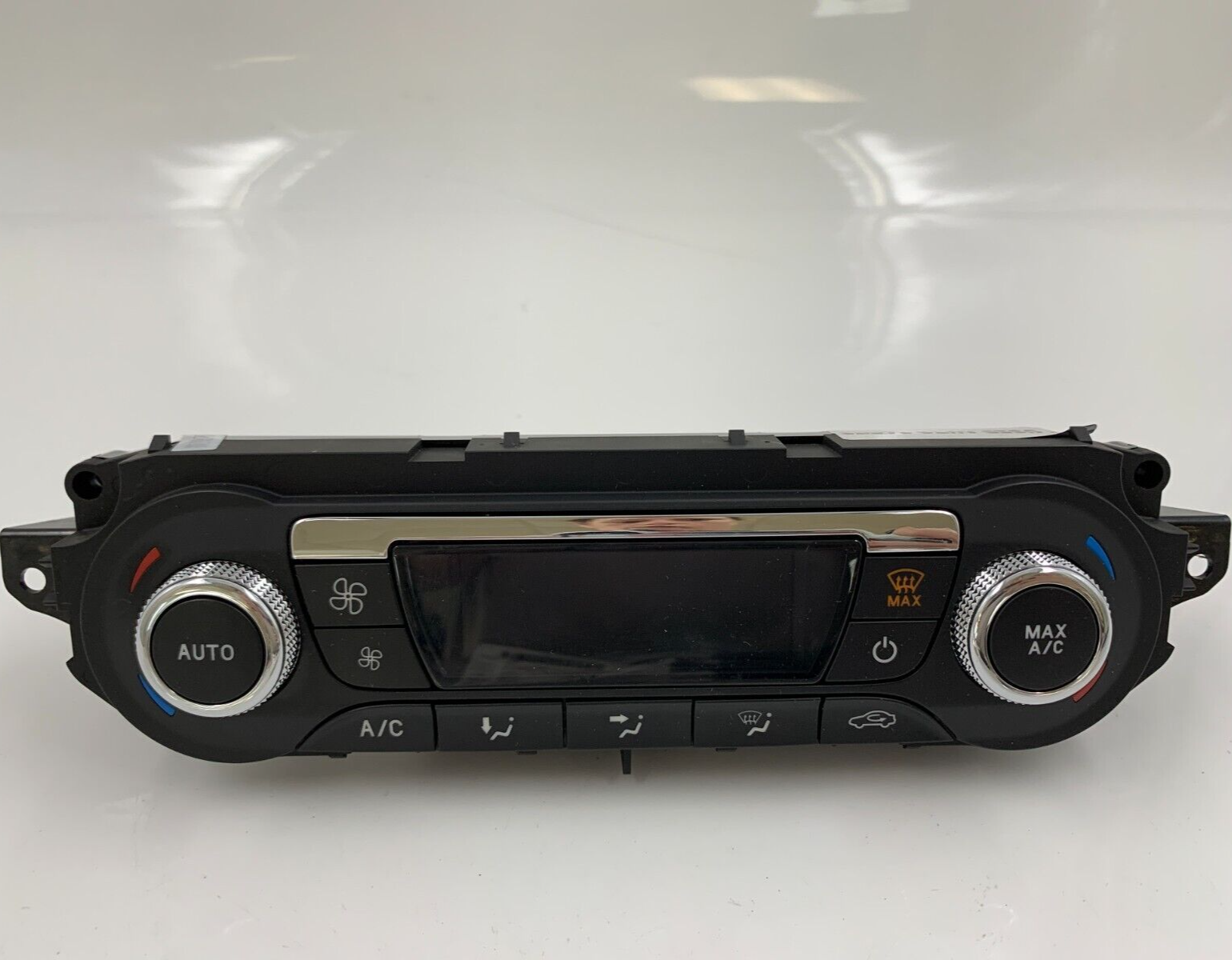 2015-2016 Ford Escape AC Heater Climate Control Unit OEM D03B20078