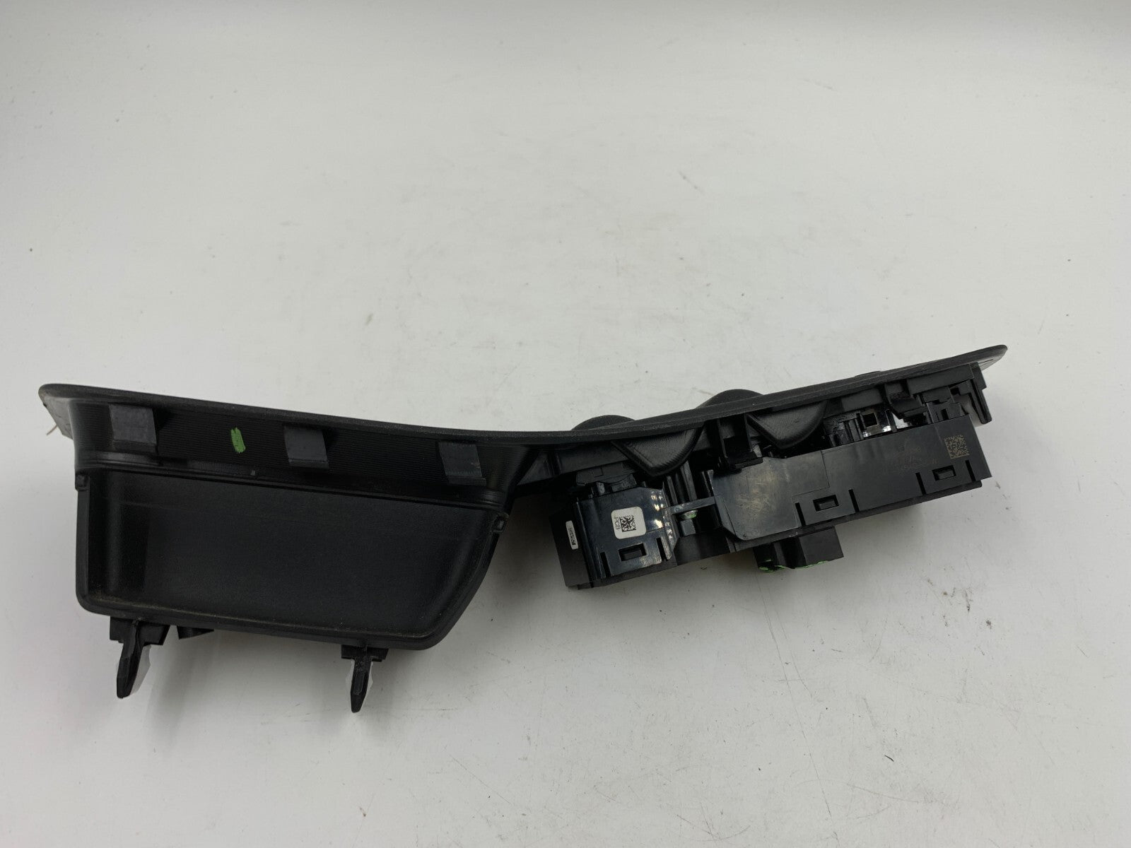 2016-2020 Ford Edge Master Power Window Switch OEM E03B63008