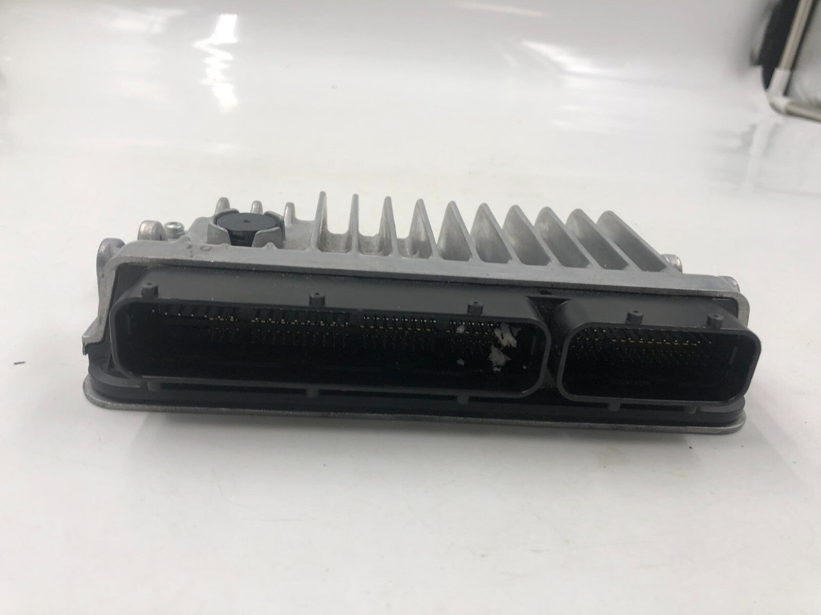 2012-2013 Toyota Prius Engine Control Module ECU ECM OEM A04B27025