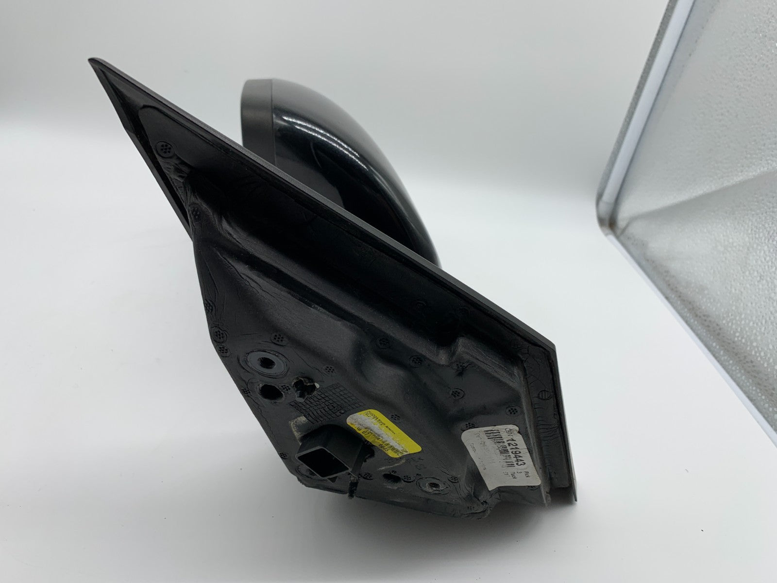 2011-2016 Chevrolet Cruze Driver Side View Power Door Mirror Black OEM C03B01002