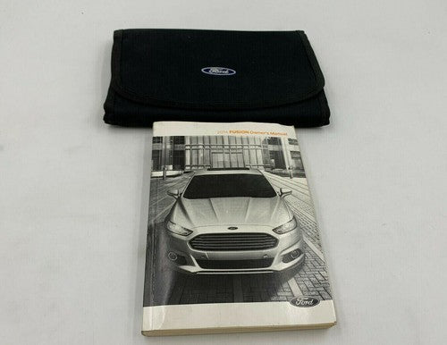 2014 Ford Fusion Owners Manual Set with Case OEM R01B14001