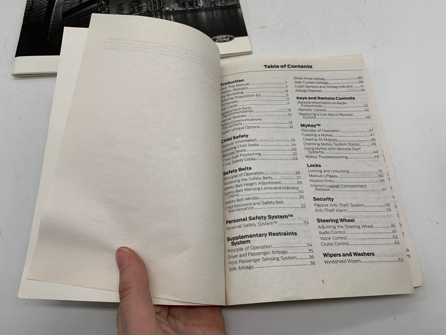 2015 Ford Fiesta Owners Manual Set with Case OEM E03B32010