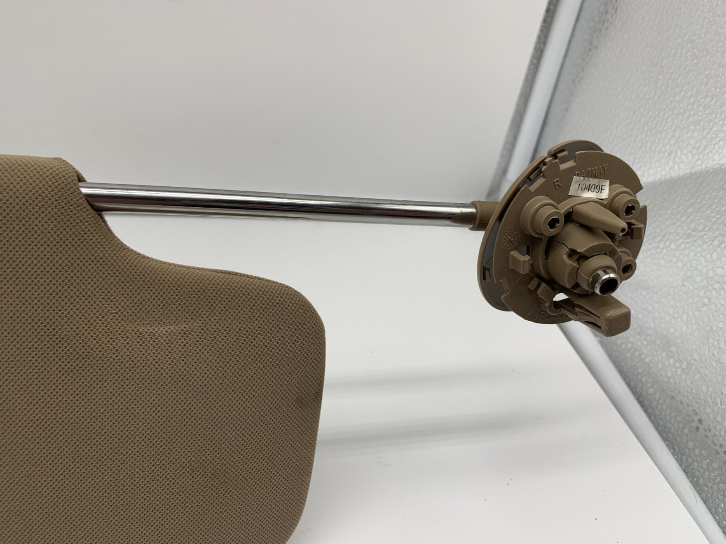 2004-2012 Chevrolet Malibu Passenger Sun Visor Brown OEM E02B38008