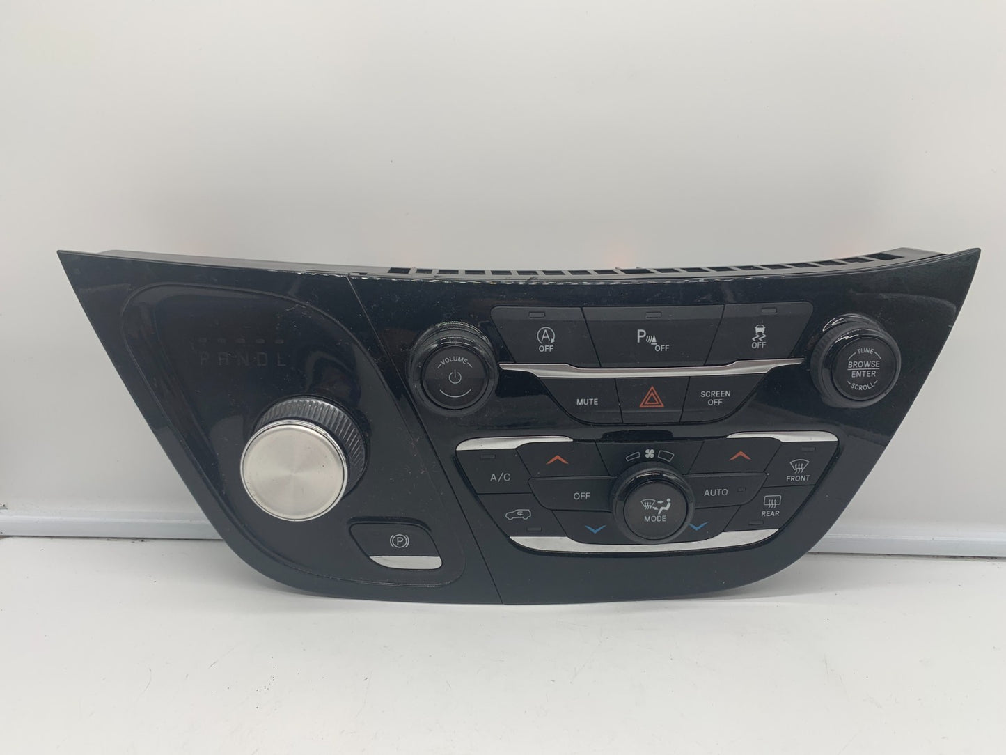2018-2020 Chrysler Pacifica Climate Control 3 Zone AC Heater Unit OEM A01B30099