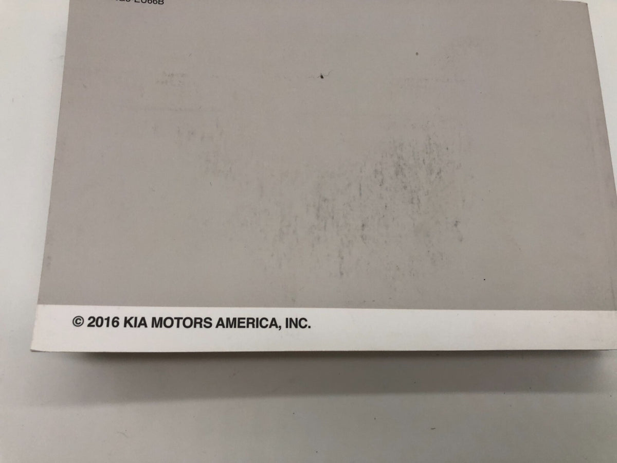 2018 Kia Sorento Owners Manual Set with Case OEM