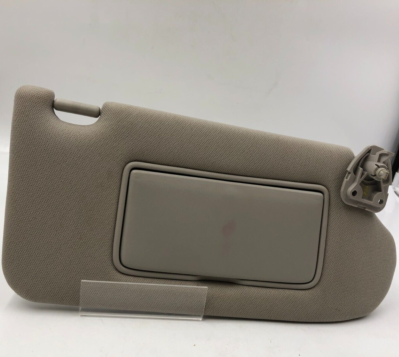 2013-2018 Nissan Altima Passenger Sun Visor Sunvisor Gray Illumination D01B09009