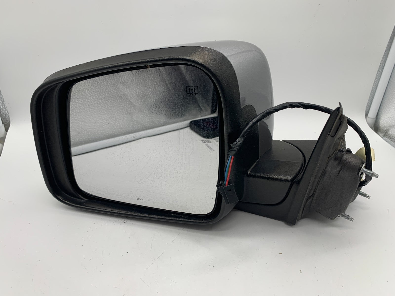 2011-2022 Jeep Grand Cherokee Driver Side View Power Door Mirror Gray D03B04006