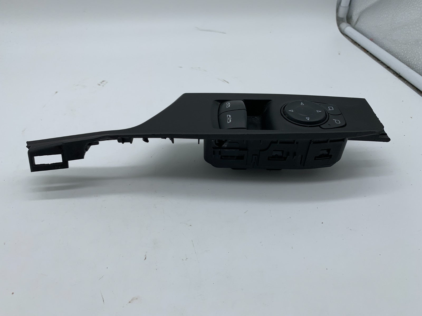 2011-2013 Chevrolet Malibu Master Power Window Switch OEM D03B66006