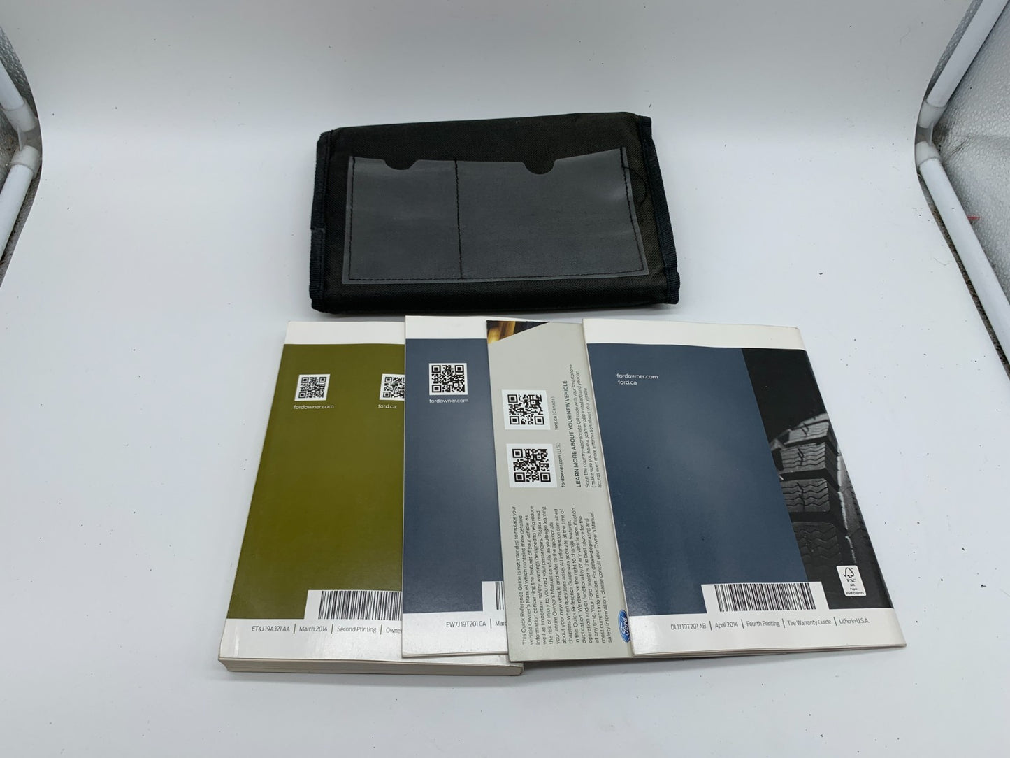 2014 Ford Edge Owners Manual Set with Case OEM A01B50012