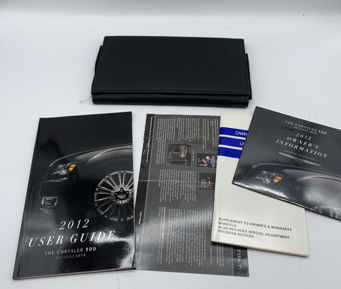 2012 Chrysler 300 Owners Manual Set with Case OEM R01B08002