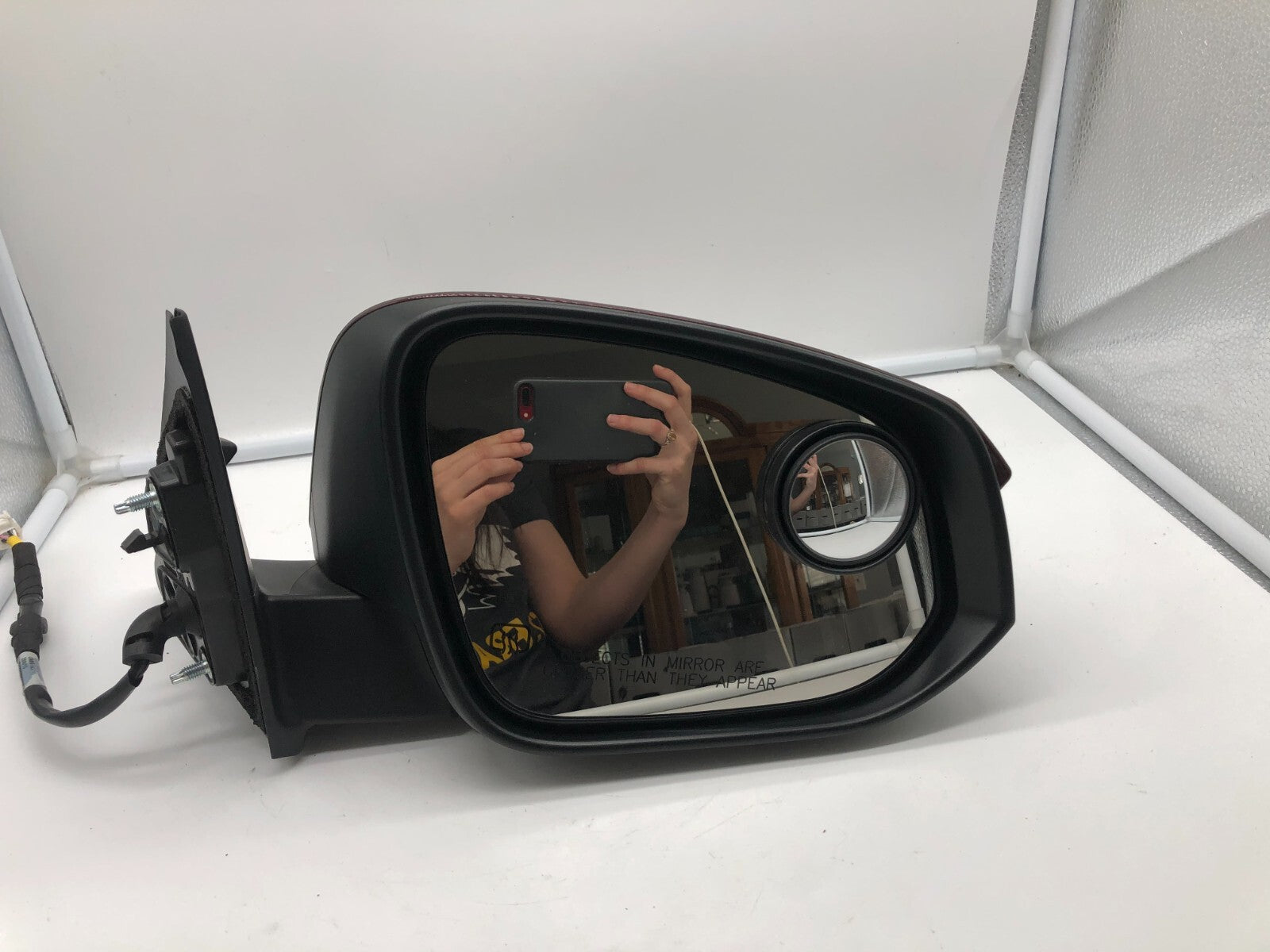 2014-2019 Toyota Highlander Passenger Side Power Door Mirror Red OEM D03B62007