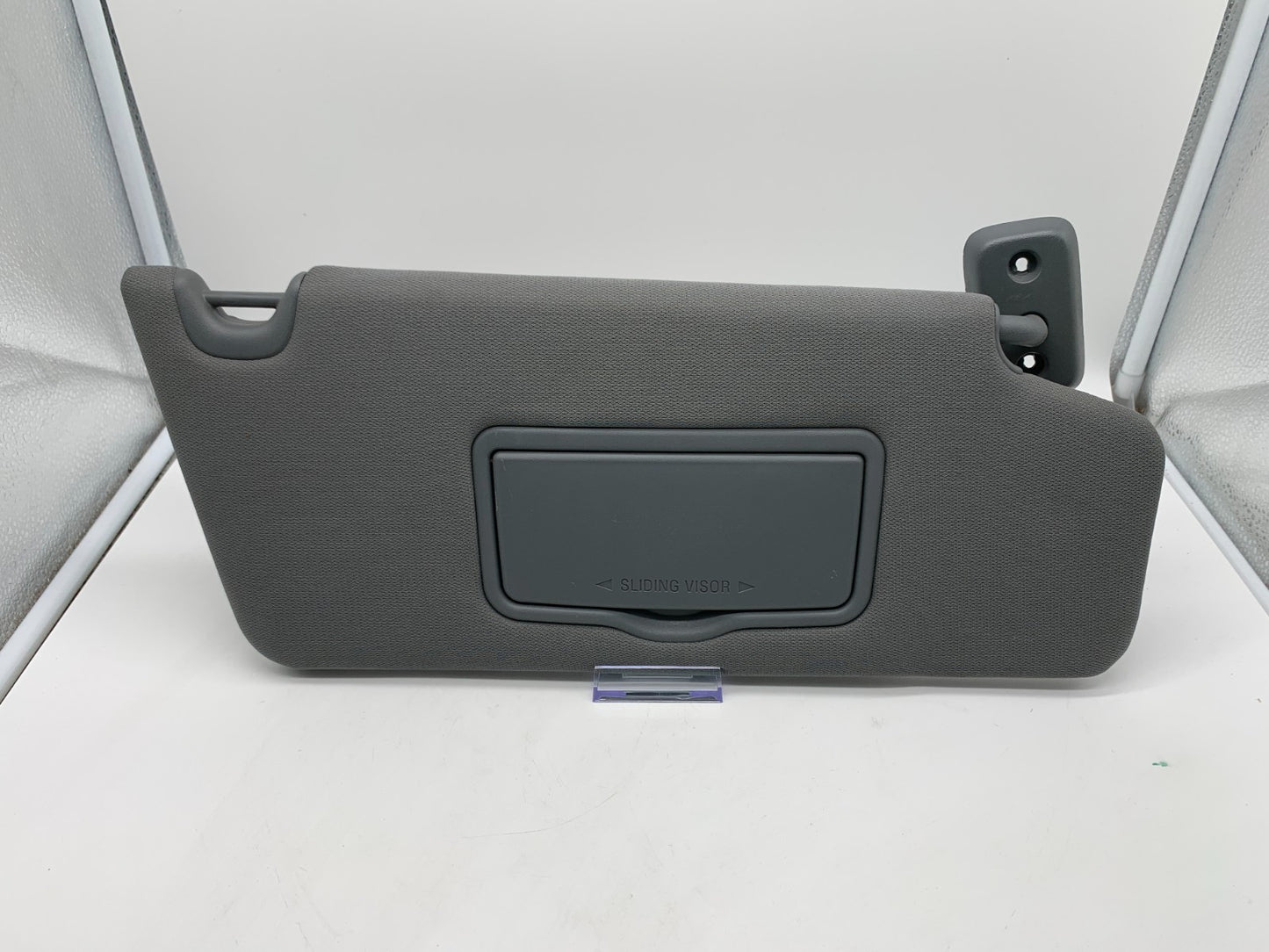 2011-2014 Ford F150 Passenger Sun Visor Sunvisor Gray OEM C03B32005