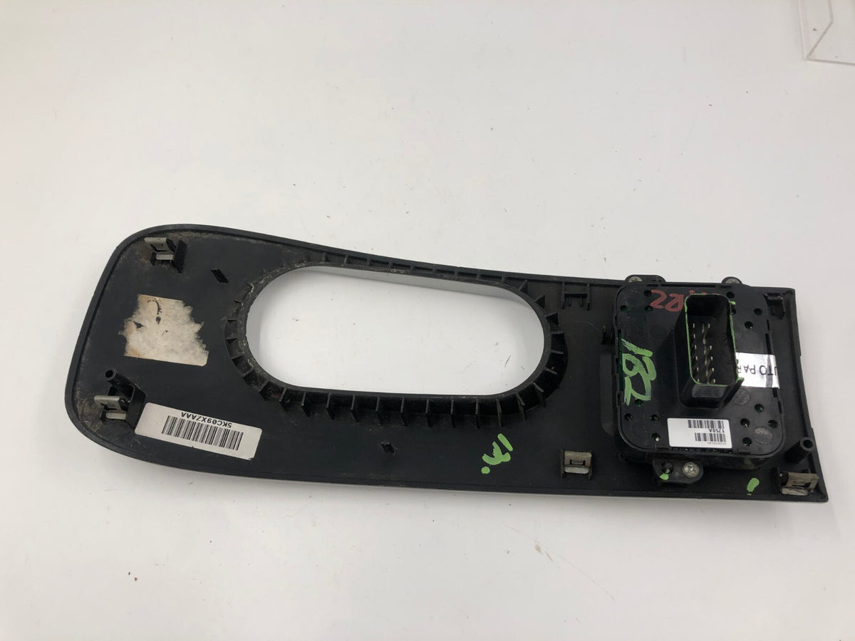2004-2007 Jeep Liberty Master Power Window Switch OEM C01B52021