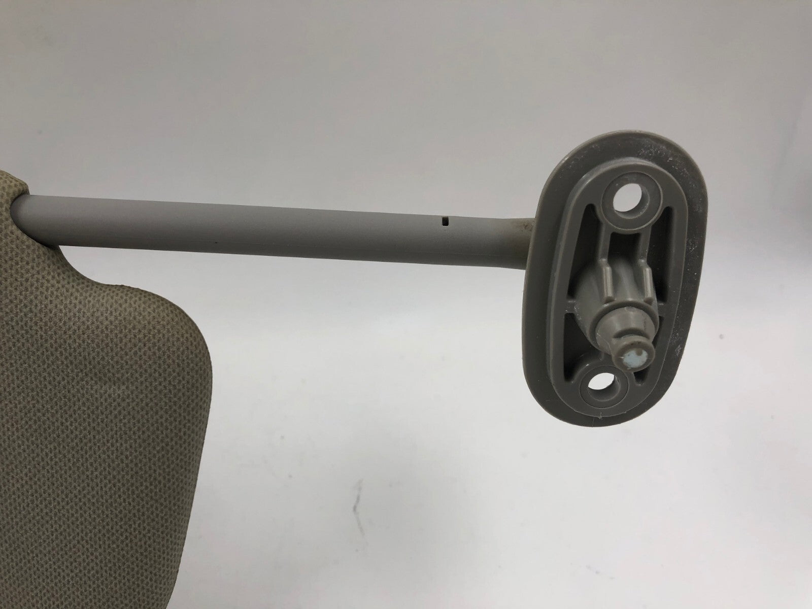 2014-2016 Kia Forte Passenger Sun Visor Gray OEM D01B23069